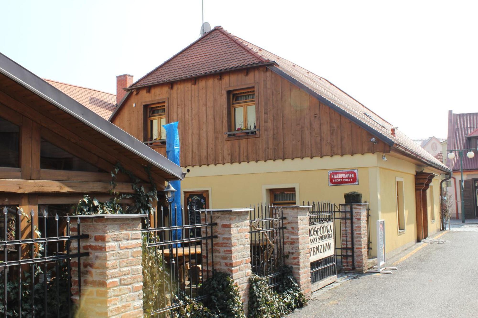 U Anny Smejdirky Daire Nymburk Dış mekan fotoğraf